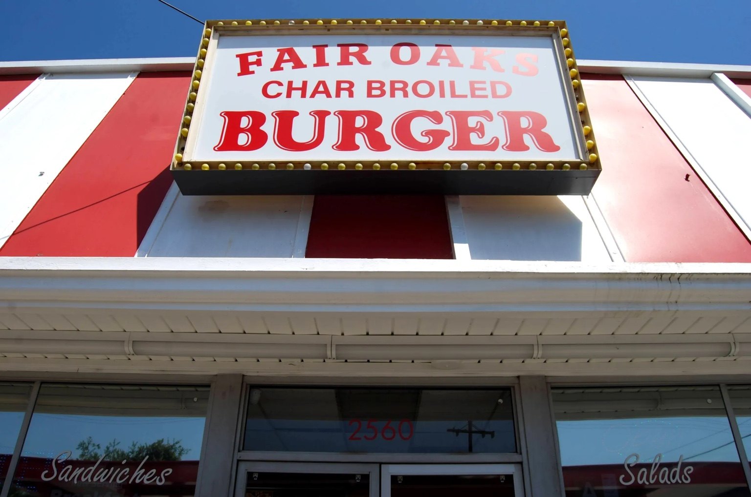 Fair Oaks Burger sign and awning
